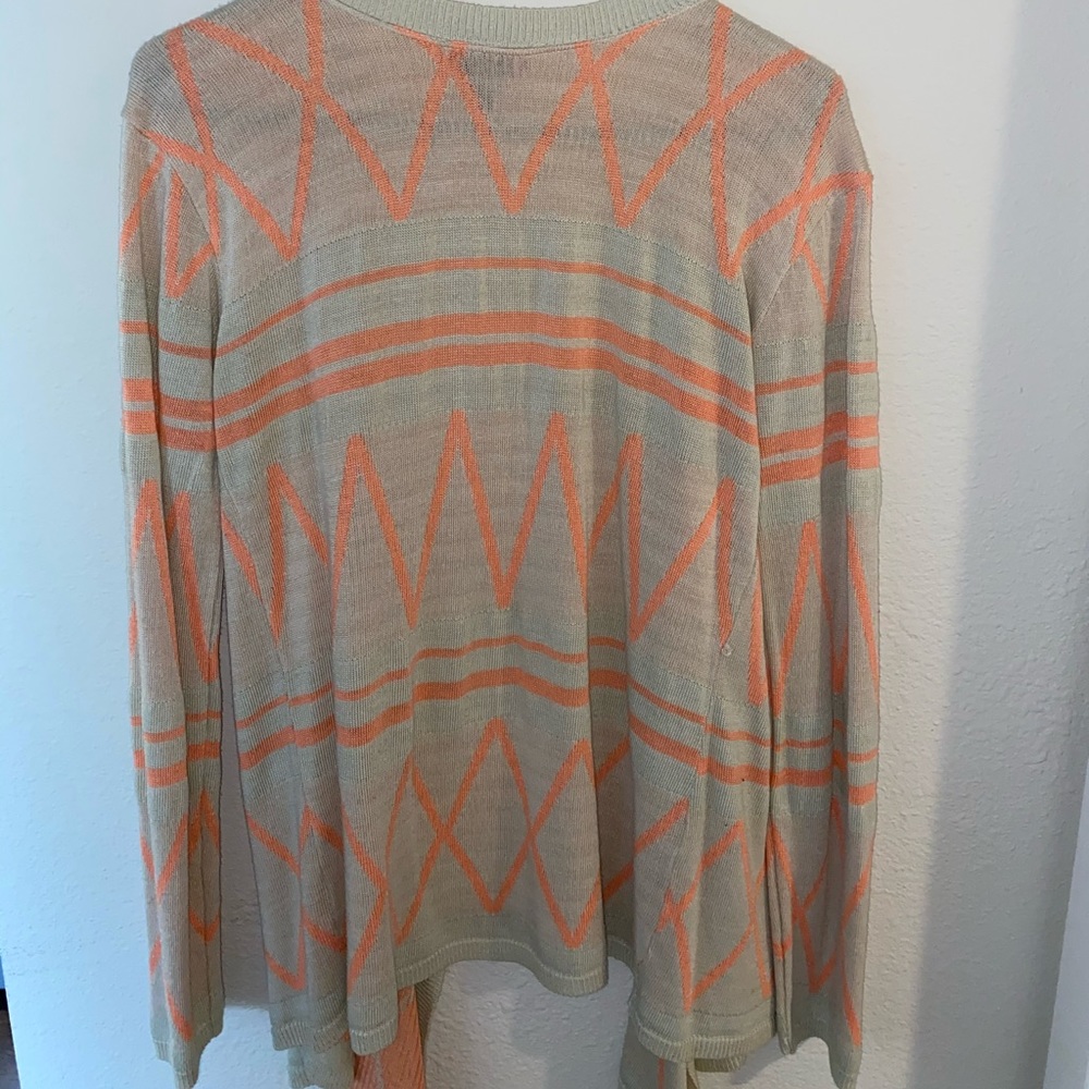 Cardigan - Picture 2 of 3
